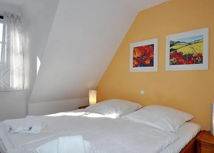 Doppelhaushaelfte Huus Twee Böhl